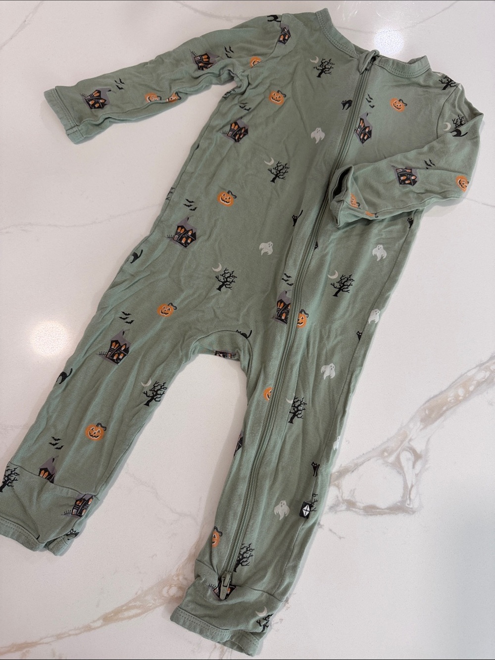 Kyte BABY Zip Pajamas 👻 Halloween Pattern - Size 18-24 month